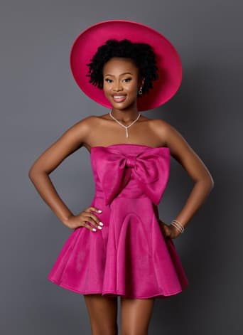 Luna Ndamase