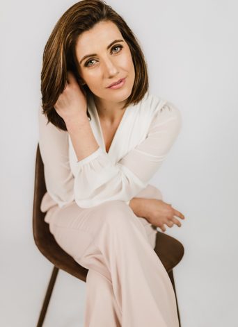 Minimalist Aesthetic Blank A4 Stationery Paper Document - 3