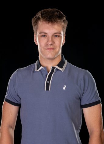 C4A100BE-D281-4763-8B45-65F1A2B26C7C